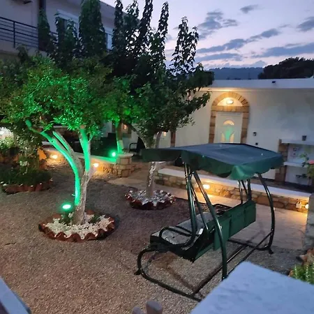 Jimmy, Pilona Village Case de vacanță Vlicha (Rhodes)