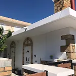 Jimmy, Pilona Village Vlicha (Rhodes)