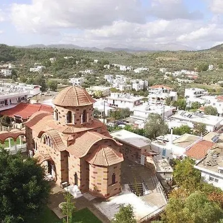 Jimmy, Pilona Village Vlicha (Rhodes)