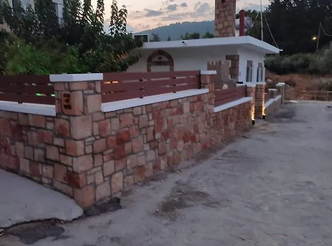 Jimmy, Pilona Village *