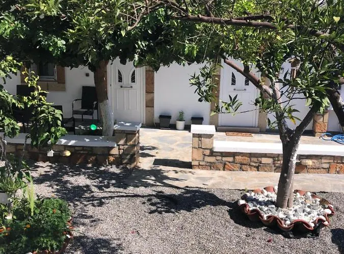 Jimmy, Pilona Village